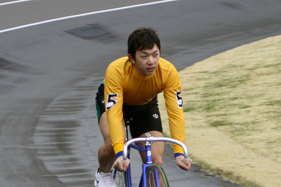 https://www.keirin-saitama.jp/omiya/wp-content/uploads/archives/%E7%AB%B9%E5%B1%B1%E9%81%B8%E6%89%8B.jpg