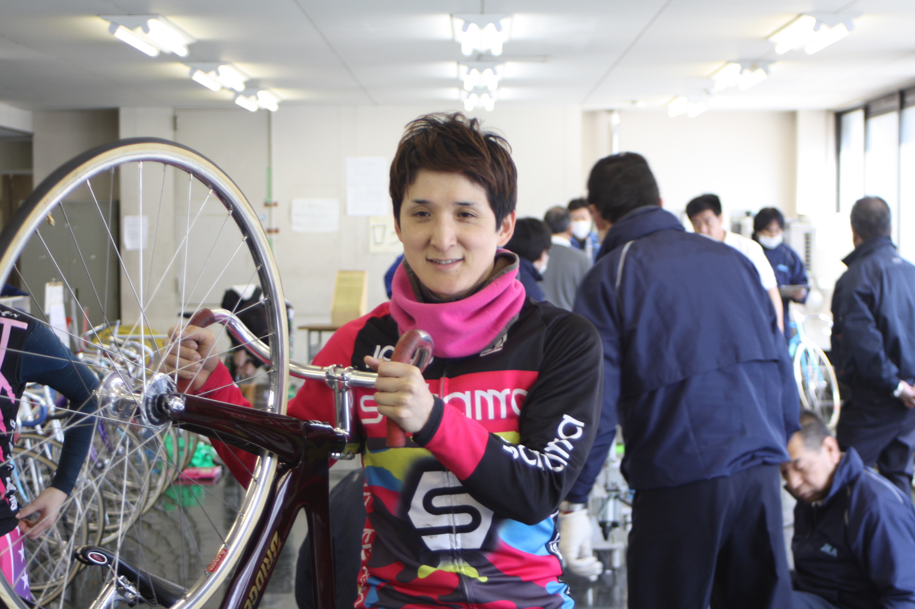 https://www.keirin-saitama.jp/omiya/wp-content/uploads/archives/%E9%AB%98%E6%A9%8B%E6%A2%A8%E9%A6%99.JPG