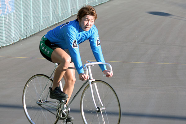 https://www.keirin-saitama.jp/omiya/wp-content/uploads/archives/20101220_ac1.jpg