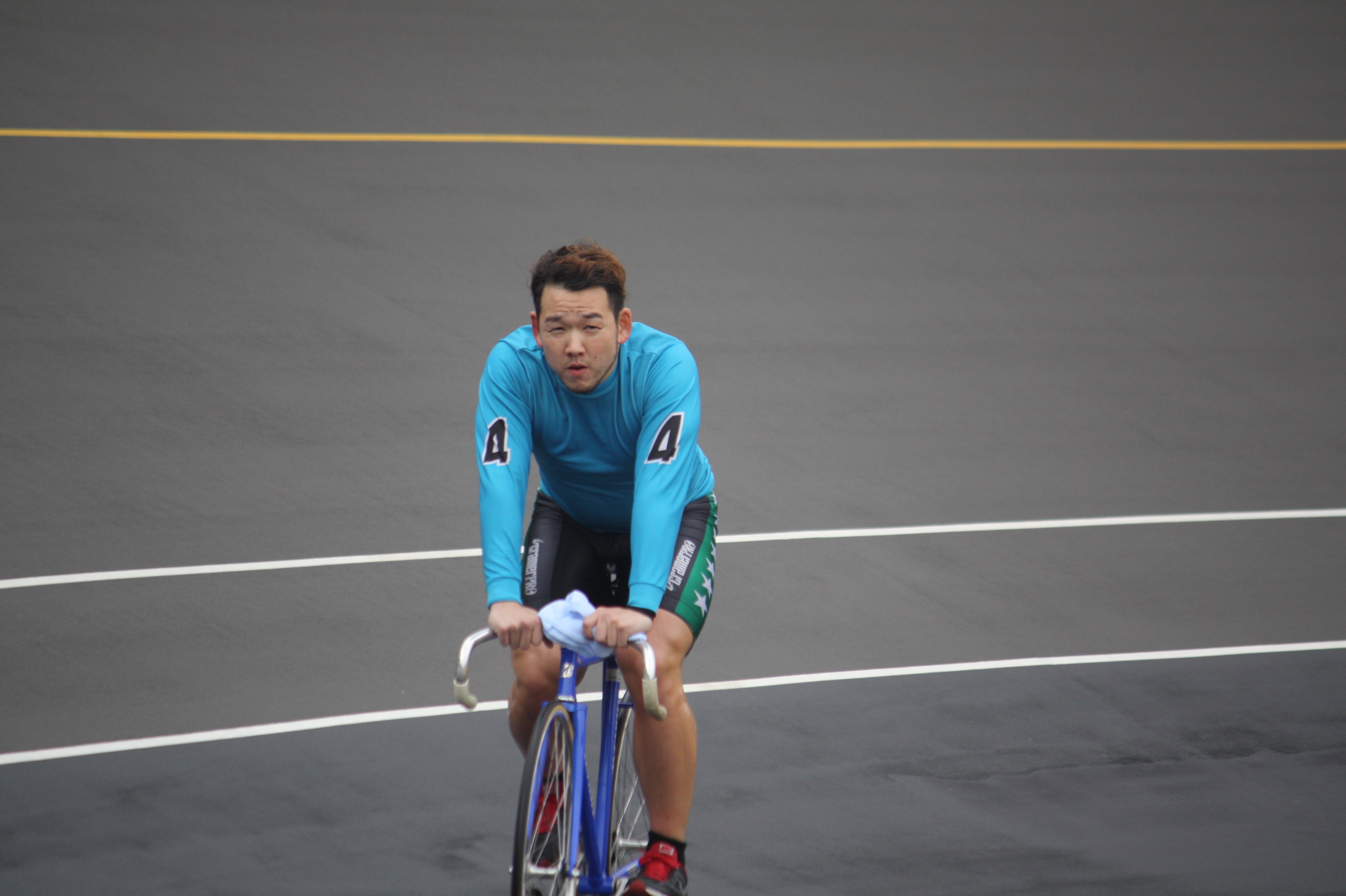 https://www.keirin-saitama.jp/omiya/wp-content/uploads/archives/tahara.jpg