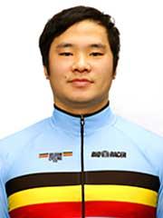 吉田 昌司選手の顔写真