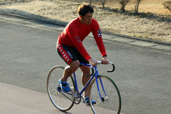 https://www.keirin-saitama.jp/seibuen/wp-content/uploads/archives/%E5%B1%B1%E7%94%B0%E8%87%AA%E8%BB%A2%E8%BB%8A%E3%82%A2%E3%83%83%E3%83%97%E7%94%A8%E3%80%80IMG_940.jpg