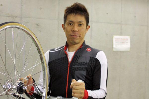 https://www.keirin-saitama.jp/seibuen/wp-content/uploads/archives/%E9%AB%98%E6%A1%91%E3%82%A2%E3%83%83%E3%83%97IMG_0833.jpg