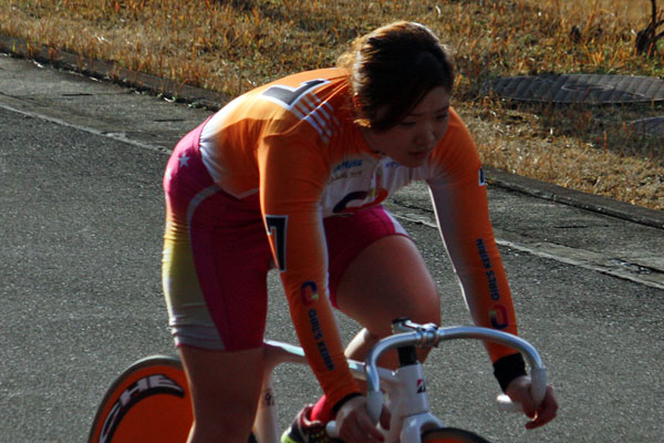 https://www.keirin-saitama.jp/seibuen/wp-content/uploads/archives/11R%E3%81%9D%E3%81%AE%EF%BC%91.jpg