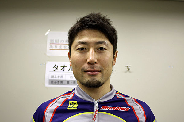 https://www.keirin-saitama.jp/seibuen/wp-content/uploads/archives/20101207_a2.jpg