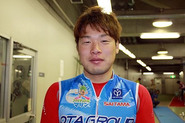 https://www.keirin-saitama.jp/seibuen/wp-content/uploads/archives/20110422_s10.jpg