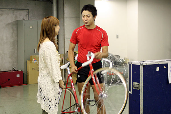 https://www.keirin-saitama.jp/seibuen/wp-content/uploads/archives/20111003_ac3.jpg