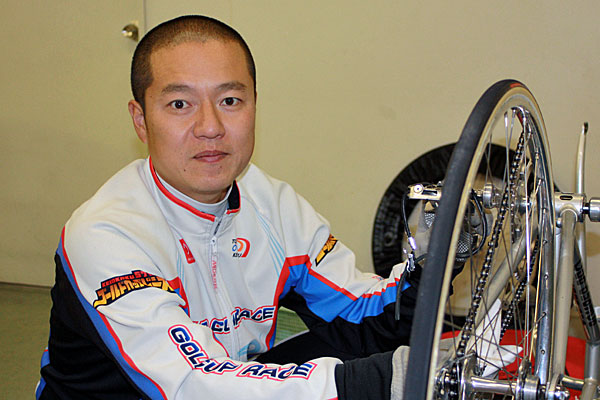 https://www.keirin-saitama.jp/seibuen/wp-content/uploads/archives/20111221_a2.jpg