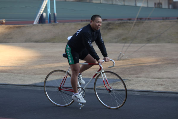 https://www.keirin-saitama.jp/seibuen/wp-content/uploads/archives/20111224_a2.jpg