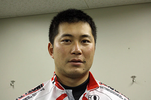 https://www.keirin-saitama.jp/seibuen/wp-content/uploads/archives/20120124_a2.jpg