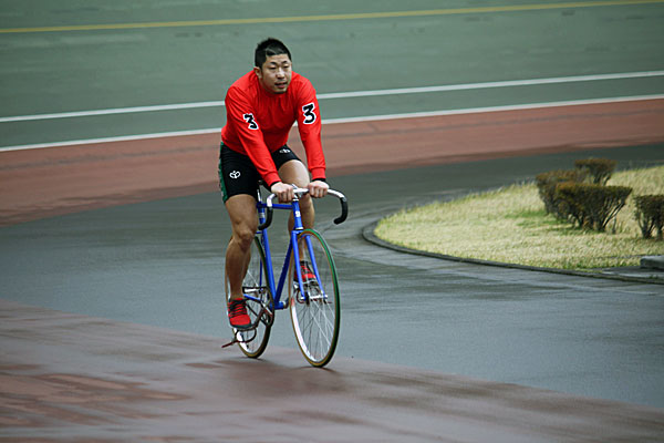 https://www.keirin-saitama.jp/seibuen/wp-content/uploads/archives/20120411_a1.jpg