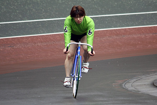 https://www.keirin-saitama.jp/seibuen/wp-content/uploads/archives/20120411_ac1.jpg