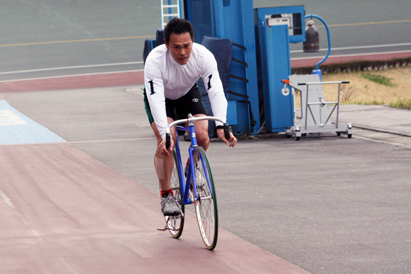 https://www.keirin-saitama.jp/seibuen/wp-content/uploads/archives/20130403_a2.jpg