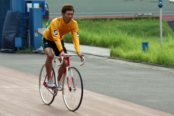 https://www.keirin-saitama.jp/seibuen/wp-content/uploads/archives/20130821_a1.jpg