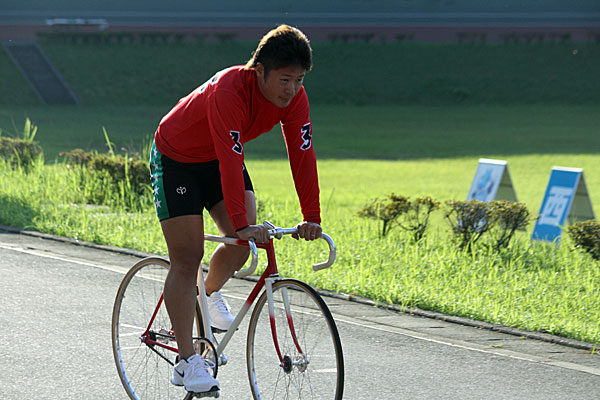 https://www.keirin-saitama.jp/seibuen/wp-content/uploads/archives/20130919_a2.jpg